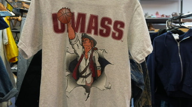 Vintage Nutmeg UMass Tee